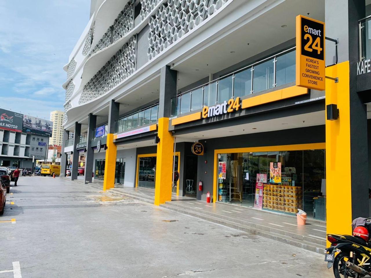 Apartamento de 69 m2, 2 quarto(s) e 1 banheiro(s) em Kota Bharu City Centre Exterior foto